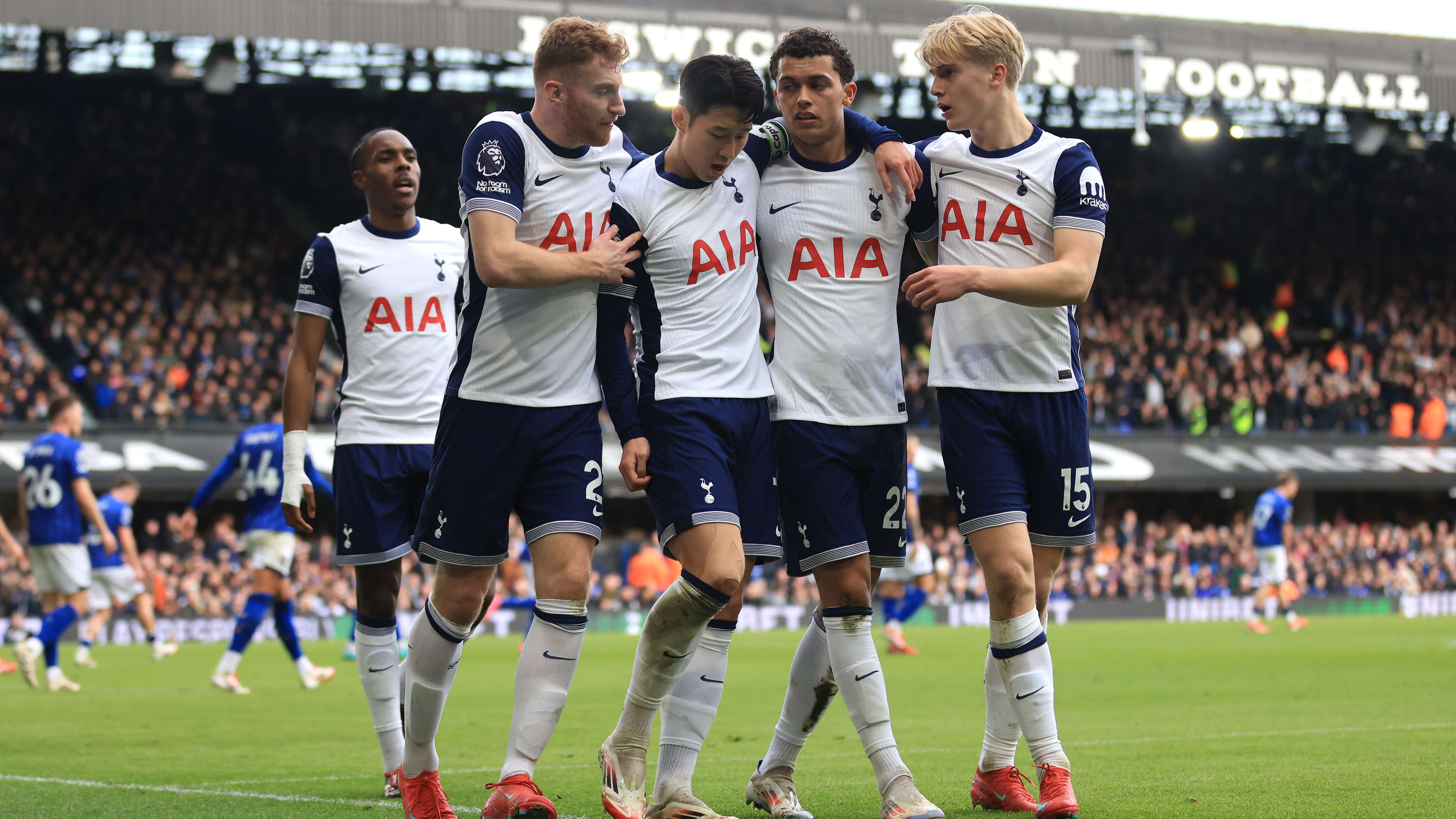 球队表现与 球队表现与